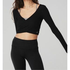 Alo yoga Amelia luxe long sleeves M